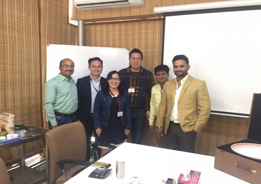 2017年印度參觀、考察圓苞車(chē)前子殼供應(yīng)商